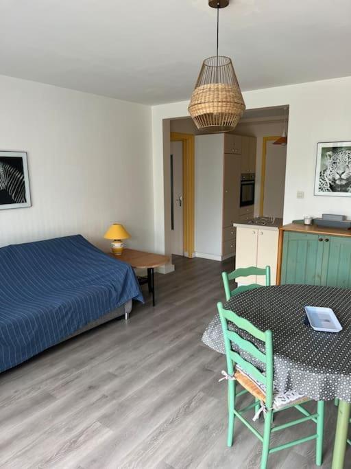 Bel Appartement De Bord De Mer Avec Veranda Роскофф Екстер'єр фото